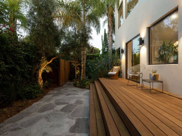 Venice Beach Home 998038