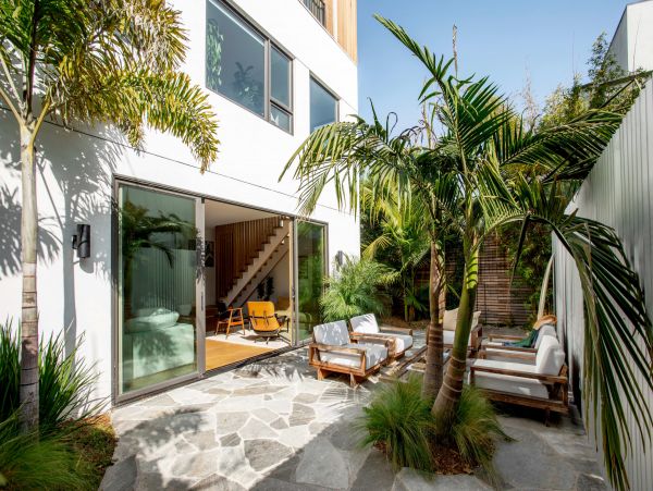 Venice Beach Home 998038