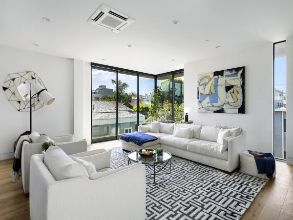 Venice Beach Home 998039