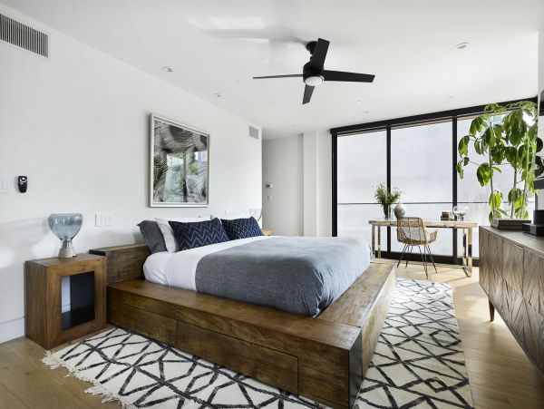Venice Beach Home 998039