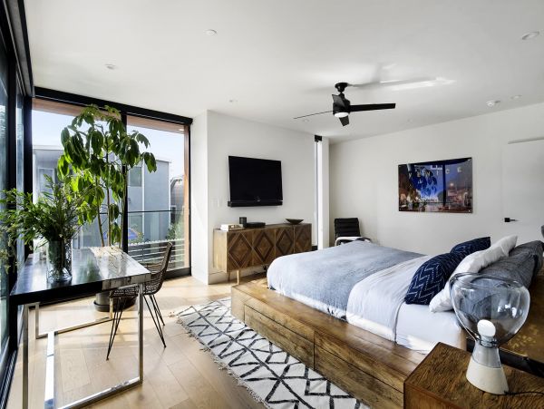 Venice Beach Home 998039