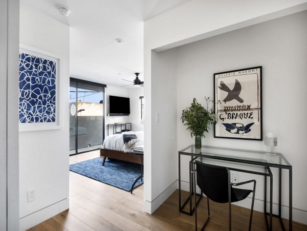 Venice Beach Home 998039