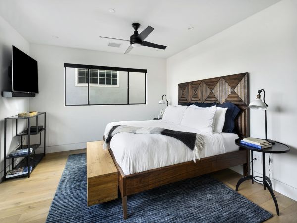 Venice Beach Home 998039