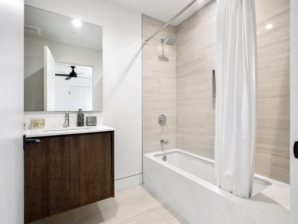 Venice Beach Home 998039