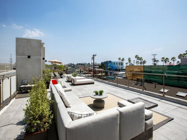 Venice Beach Home 998039