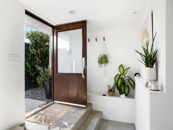 Venice Beach Home 998040