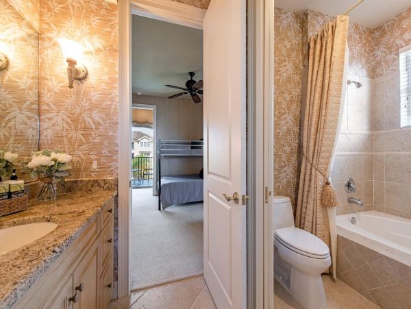 Luxury Naples Pool Vacation Home For Rent