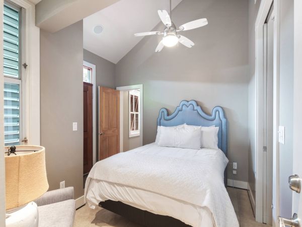 Gorgeous 4 Bedroom Home in Key West