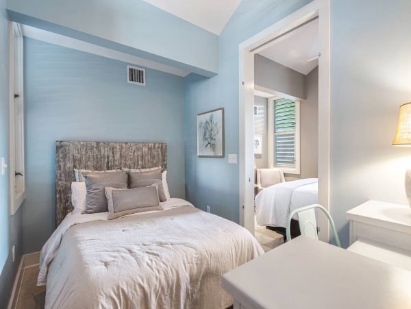 Gorgeous 4 Bedroom Home in Key West