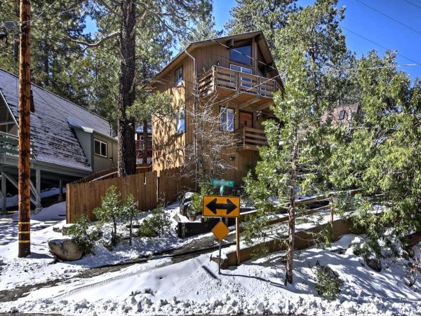 Big Bear Home 998056