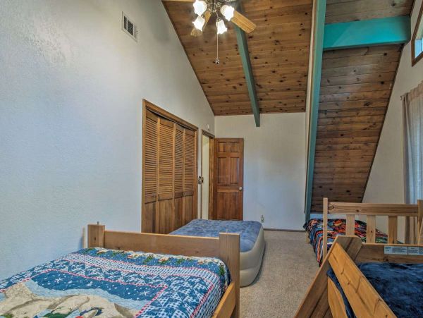 Big Bear Home 998080