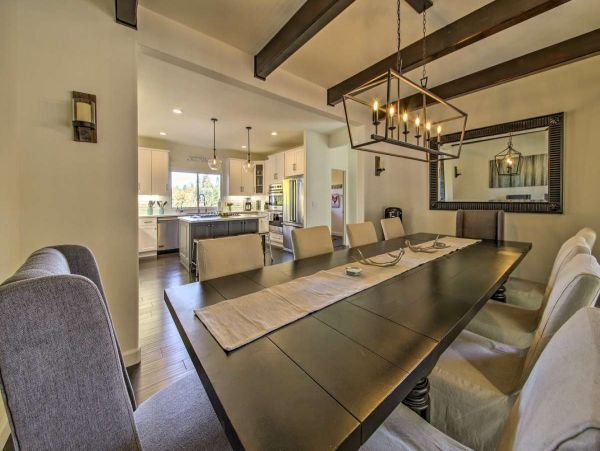 Lake Arrowhead 6 Bedroom Home with Game Room
