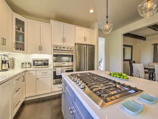 Lake Arrowhead 6 Bedroom Home with Game Room