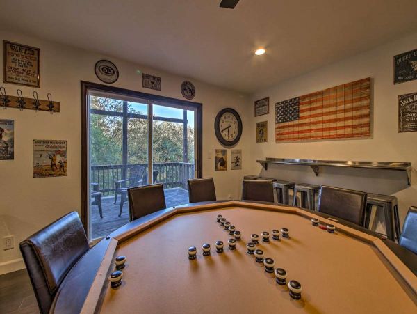 Lake Arrowhead 6 Bedroom Home with Game Room