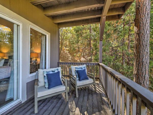 Lake Arrowhead 6 Bedroom Home with Game Room