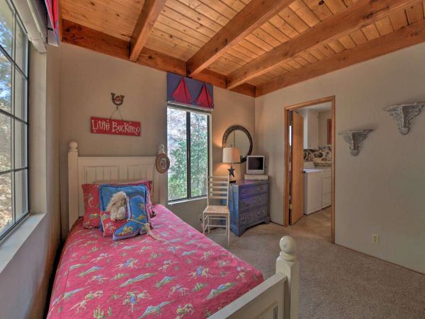 Big Bear Home 998100