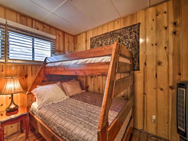 Big Bear Home 998176