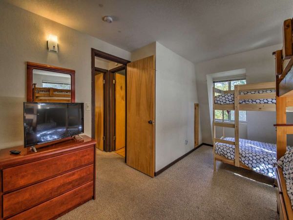 Big Bear Home 998192