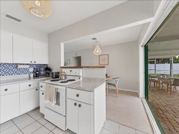 Charming 3 Bedroom Vacation Home in Sarasota