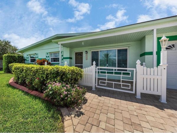 Charming 3 Bedroom Vacation Home in Sarasota - additional view, photo 3