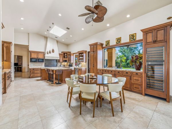 Lake Tahoe North Shore Home 998204