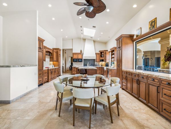 Lake Tahoe North Shore Home 998204