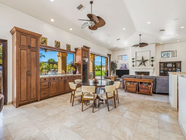 Lake Tahoe North Shore Home 998204