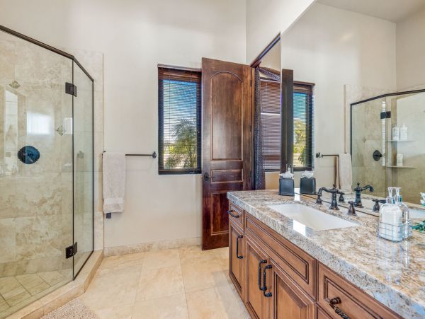 Lake Tahoe North Shore Home 998204