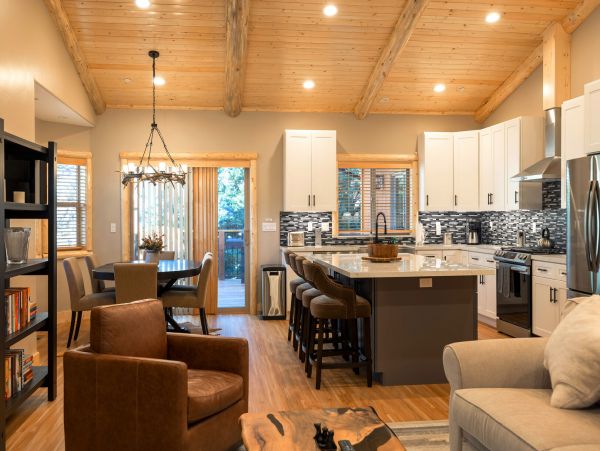 Lake Tahoe North Shore Home 998205