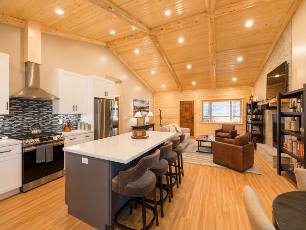 Lake Tahoe North Shore Home 998205