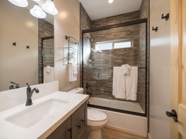 Lake Tahoe North Shore Home 998205