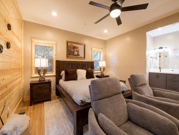 Lake Tahoe North Shore Home 998205