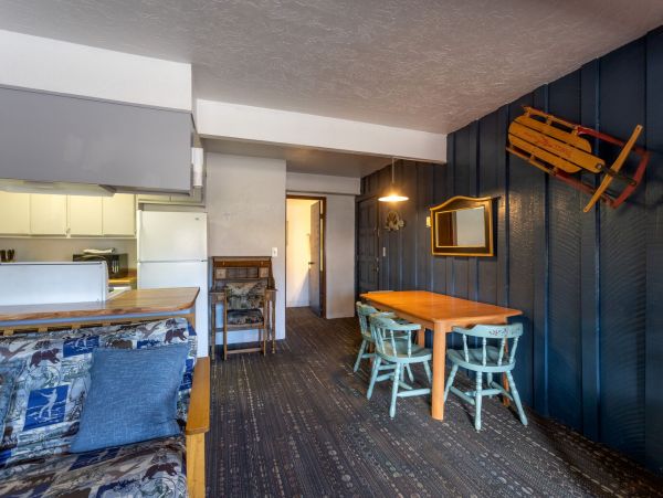 Lake Tahoe North Shore Home 998211