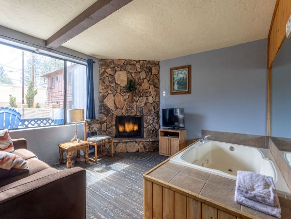 Lake Tahoe North Shore Home 998213