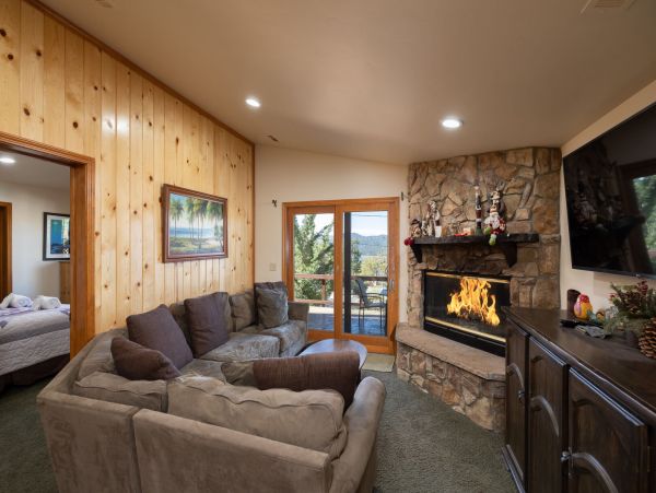 Lake Tahoe North Shore Home 998214