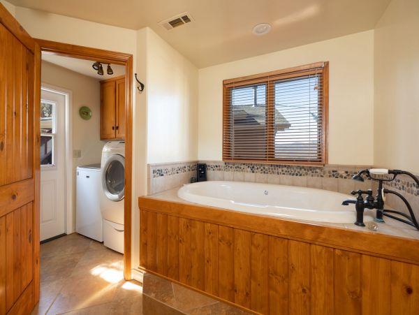 Lake Tahoe North Shore Home 998214