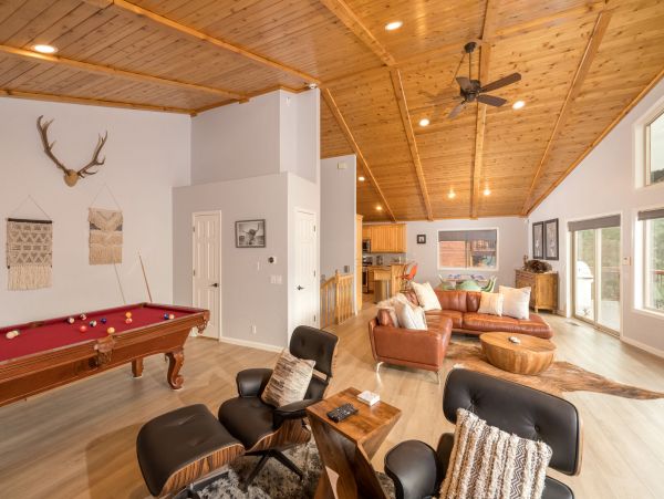 Lake Tahoe North Shore Home 998215