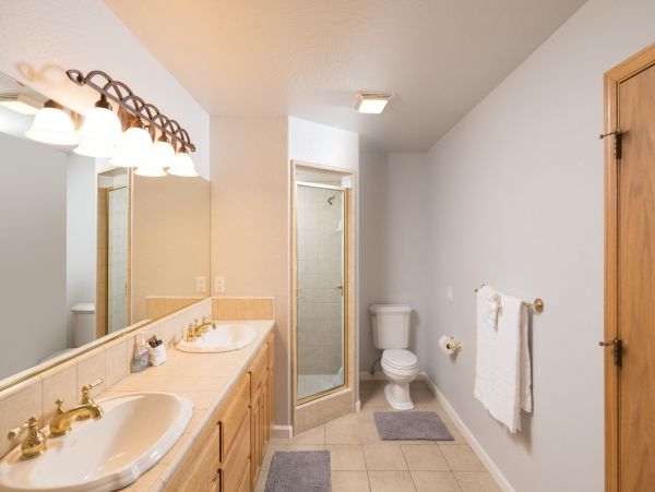 Lake Tahoe North Shore Home 998215
