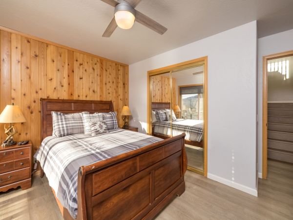 Lake Tahoe North Shore Home 998215
