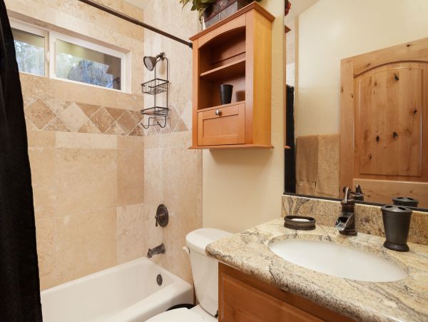 Lake Tahoe North Shore Home 998216