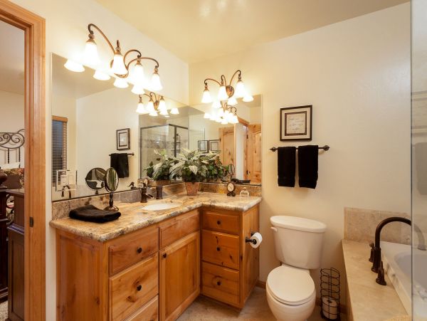 Lake Tahoe North Shore Home 998216