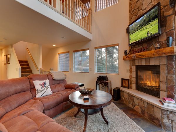 Lake Tahoe North Shore Home 998216