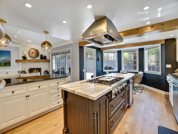 Lake Tahoe North Shore Home 998217