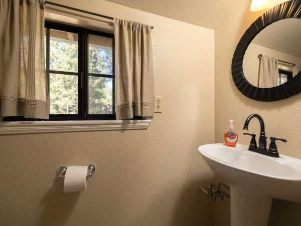 Lake Tahoe North Shore Home 998218