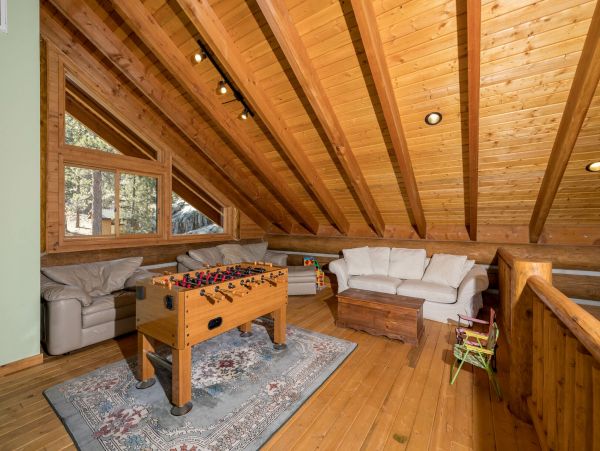 Lake Tahoe North Shore Home 998219