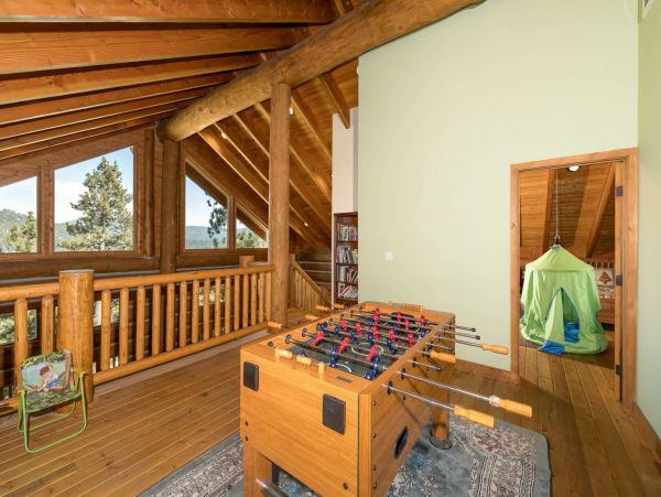 Lake Tahoe North Shore Home 998219