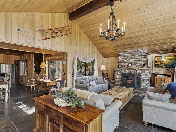 Lake Tahoe North Shore Home 998220