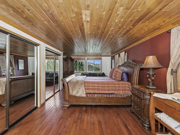 Lake Tahoe North Shore Home 998220