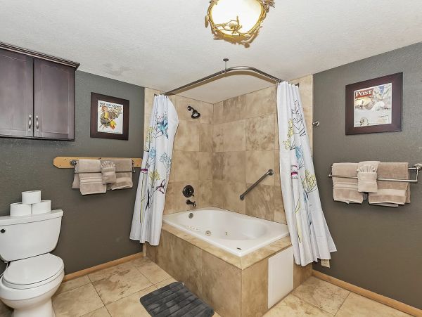 Lake Tahoe North Shore Home 998220