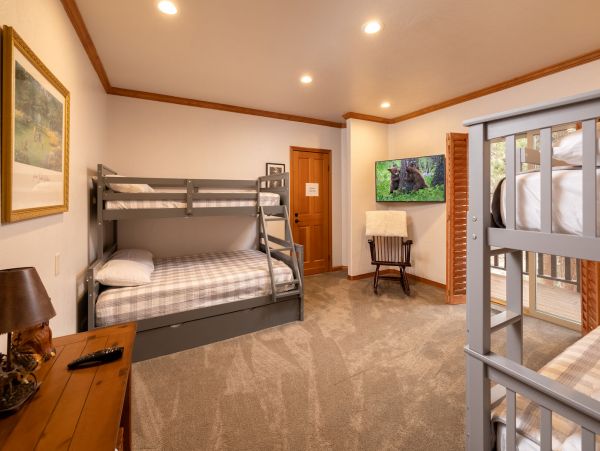 Lake Tahoe North Shore Home 998221